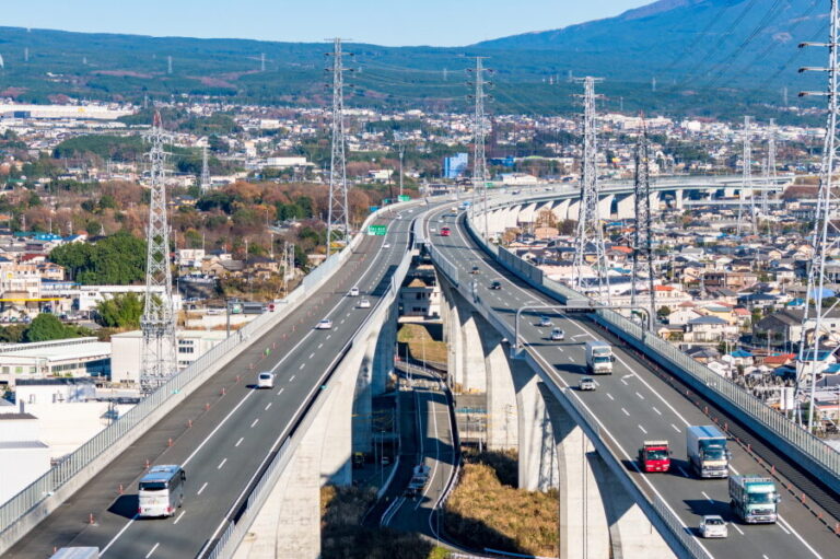 高速道路合流のテクニックと注意点まとめ